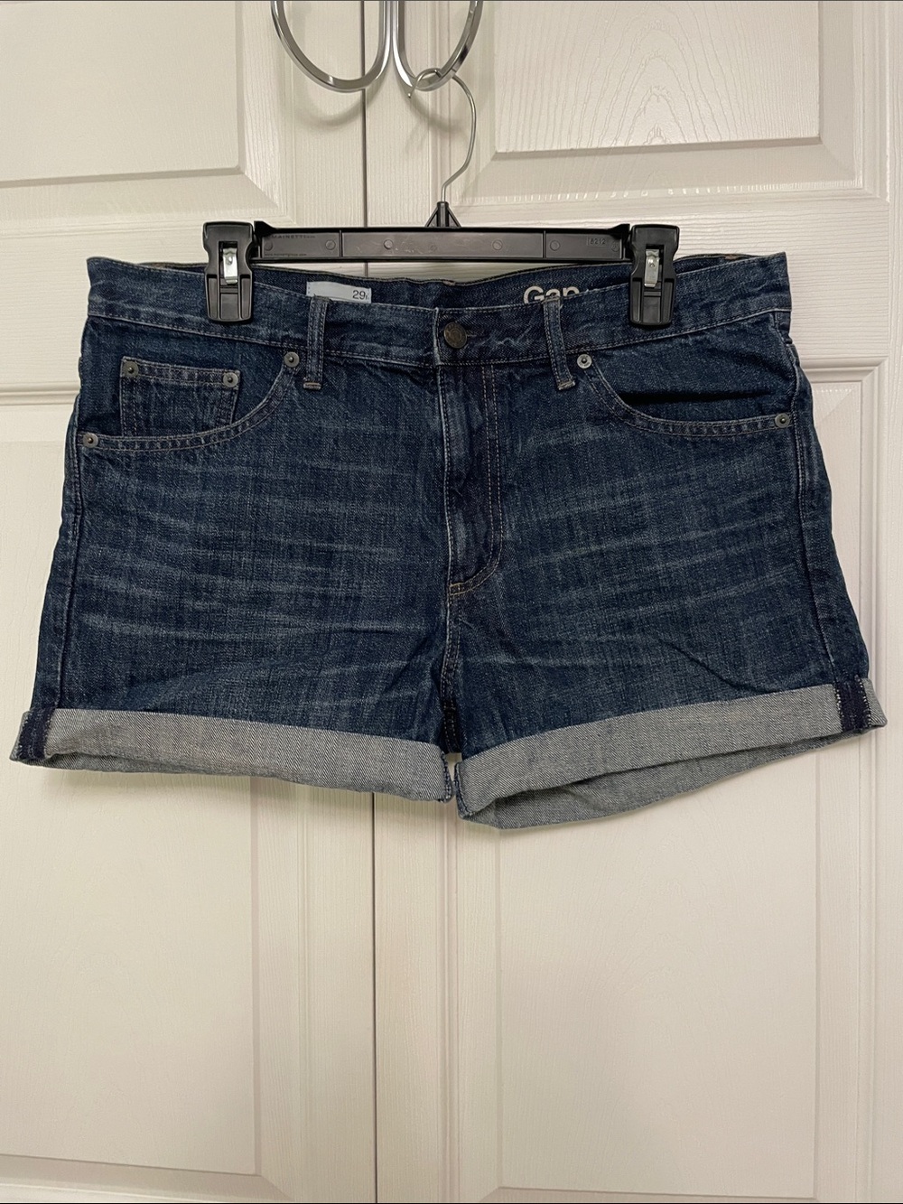 GAP 1969 Sexy Boyfriend Blue Denim Shorts Cuffed Dark Washed 29W